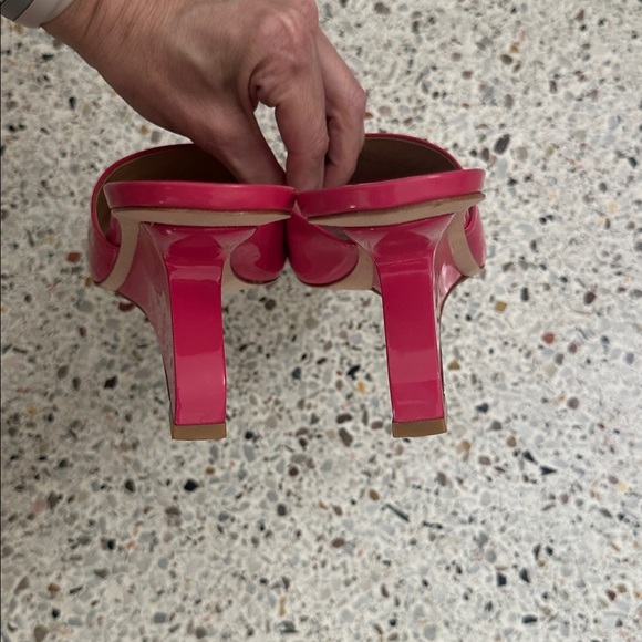 EUC Reformation hot pink Enya wedge sandal 9 - Picture 6 of 7